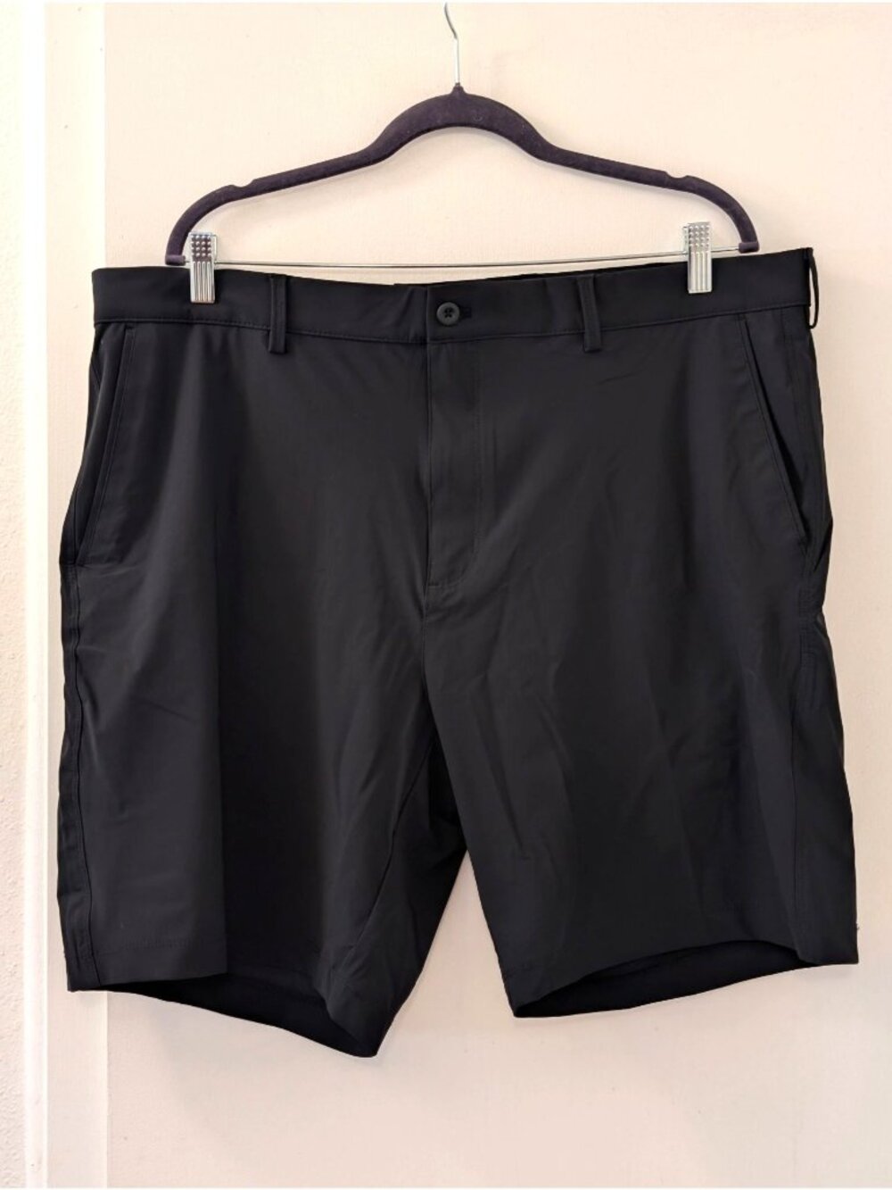Greg Norman Performance Stretch Black Shorts Size 40 Nylon Blend UPF Sun Protect
